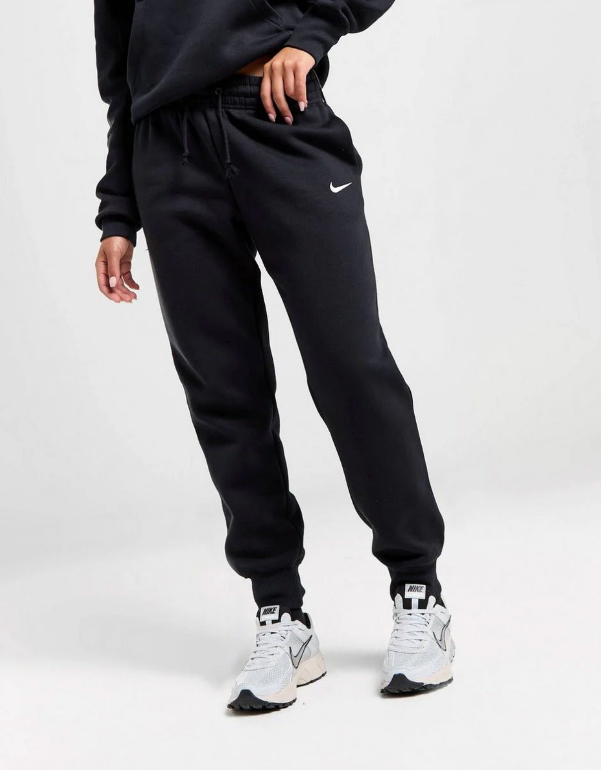 Nike Ensemble Noir